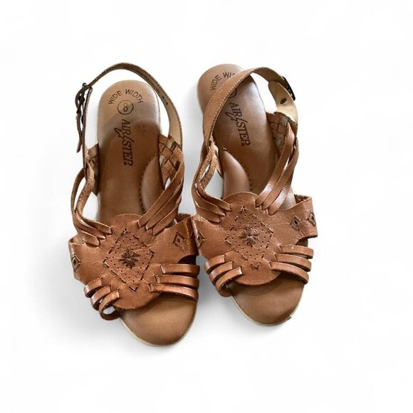 Air Step Tan And Brown Leather Sandals - Picture 1 of 3